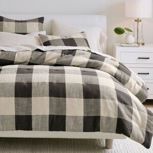 Pottery Barn Black and Cream Buffalo Check Duvet Cover